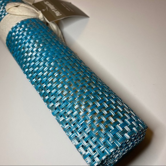 Pier 1 Tablerunner Blue / Pewter-ish 13 in… - Picture 7 of 7